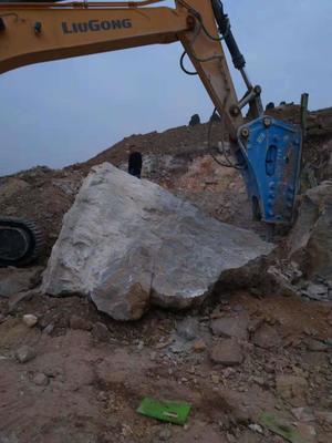 遼寧本溪混凝土路面拆除新利器 快速分裂機(jī)助力高效施工